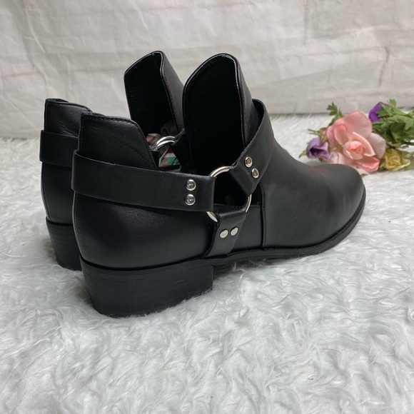 BP. Leather woman ankle boots size 9M - Picture 4 of 8